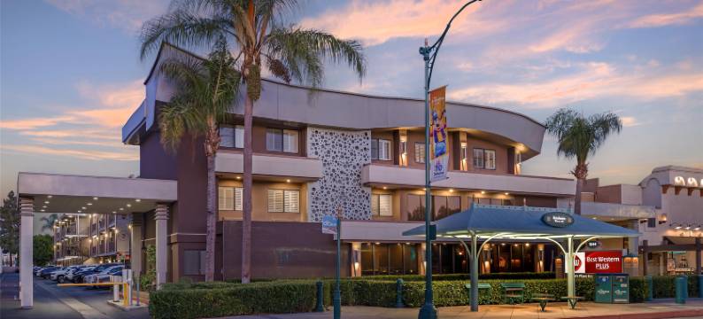 公园广场贝斯特韦斯特优质迷你套房酒店(Best Western Plus Park Place Inn - Mini Suites)图片