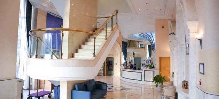 大洲际酒店(Grand Continental Hotel)图片