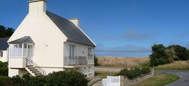 House in Treompan near Sandy Beach图片