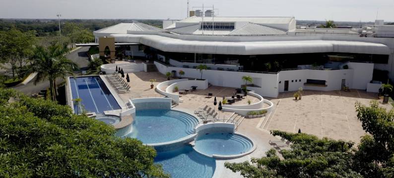 比亚埃尔莫萨机场假日酒店(Holiday Inn VILLAHERMOSA AEROPUERTO by IHG)图片