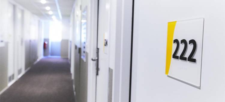 巴黎西部 - 叙雷纳桥至尊酒店(Premiere Classe Paris Ouest - Pont de Suresnes)图片