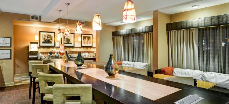 贝克利希尔顿欢朋酒店(Hampton Inn Beckley)图片