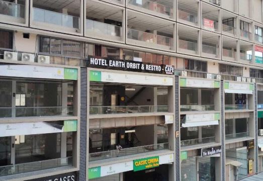 Hotel Earth Orbit Hotel Overview