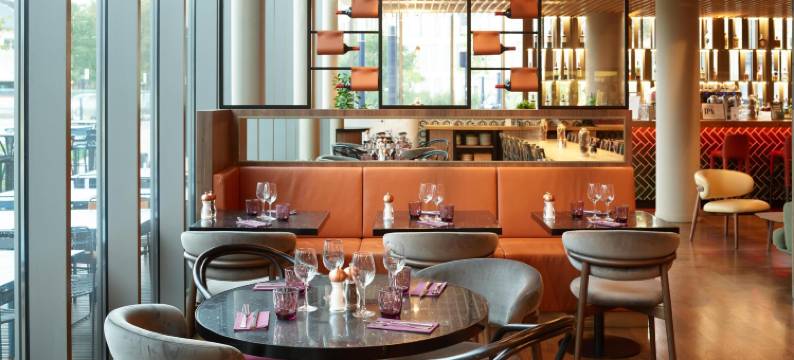 波尔多圣让丽笙酒店(Radisson Hotel Bordeaux Saint Jean)图片