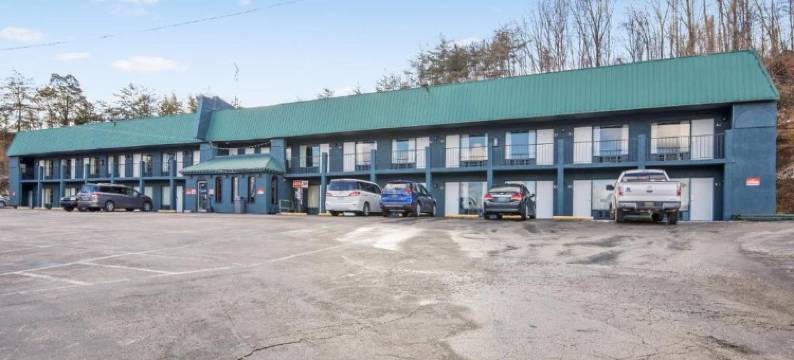 OYO 肯塔基弗农山酒店 - 伦弗罗山谷/I-75(Capital O 3Y Motel Mount Vernon Renfro Valley)图片