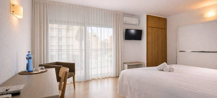 库尼特普拉亚阿迪亚酒店(Adia Hotel Cunit Playa)图片