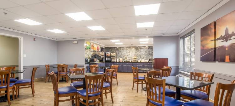 CVG机场凯艺套房酒店(Quality Inn & Suites Cvg Airport)图片