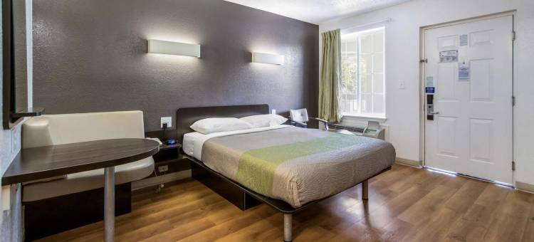 科勒尔斯普林斯福特拉得乐6号酒店(Studio 6 Extended Stay - Coral Springs, FL - Fort  Lauderdale)图片