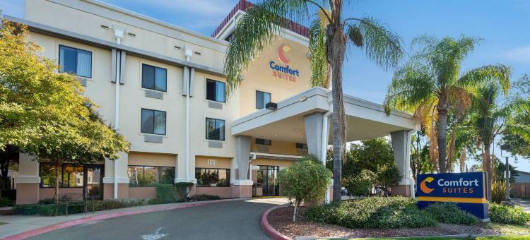 瓦卡拉维尔 - 纳帕谷舒适套房酒店(Comfort Suites Vacaville-Napa Valley Area)图片