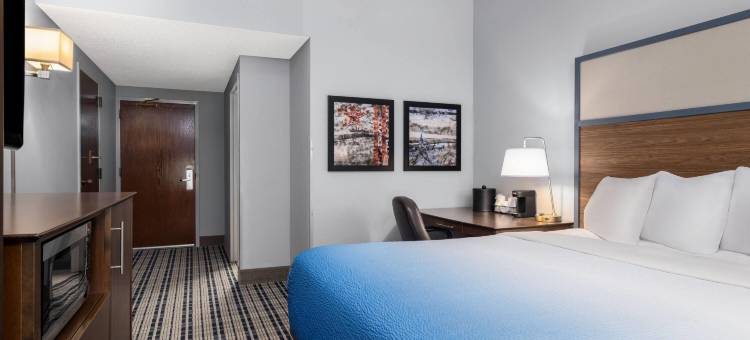 麦迪逊西AmericInn酒店(AmericInn by Wyndham Madison West)图片