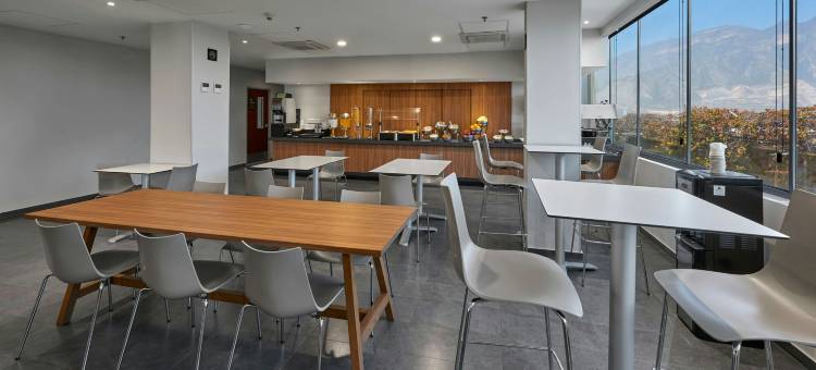 圣卡塔琳娜蒙特雷万豪城市快捷酒店(City Express by Marriott Monterrey Santa Catarina)图片