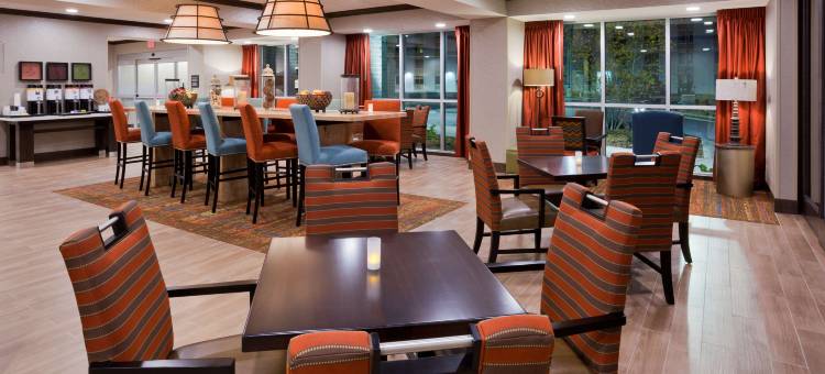 明尼阿波利斯布卢明顿西欢朋酒店(Hampton Inn Minneapolis Bloomington West)图片