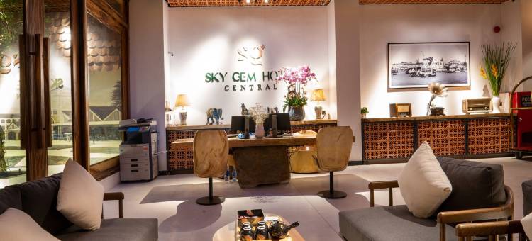 天空宝石中央酒店(Sky Gem Central Hotel)图片
