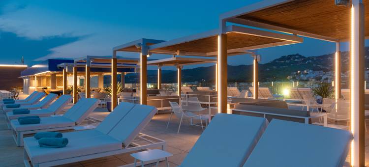 蔚蓝酒店(L'Azure Hotel)图片