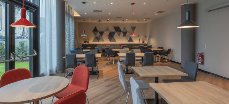 杜塞尔多夫中央火车站智选假日酒店(Holiday Inn Express Düsseldorf - Hauptbahnhof)图片