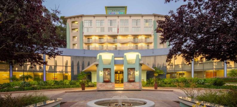 帕罗奥图皇冠假日酒店(Crowne Plaza PALO ALTO by IHG)图片