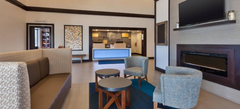 Holiday Inn Express 奇利科西(Holiday Inn Express CHILLICOTHE EAST by IHG)图片