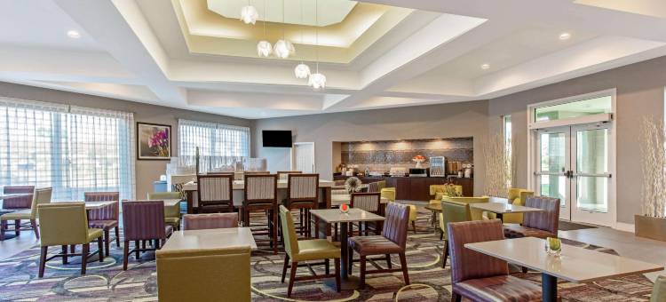 巴拿马城拉昆塔温德姆套房酒店(La Quinta Inn & Suites by Wyndham Panama City)图片