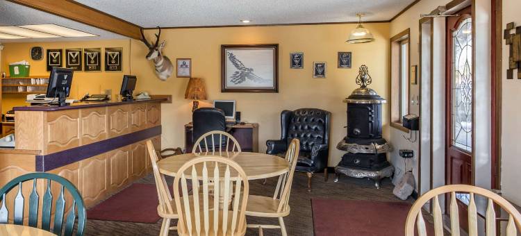 普朗霍恩洛治罗德威酒店(Rodeway Inn Pronghorn Lodge)图片