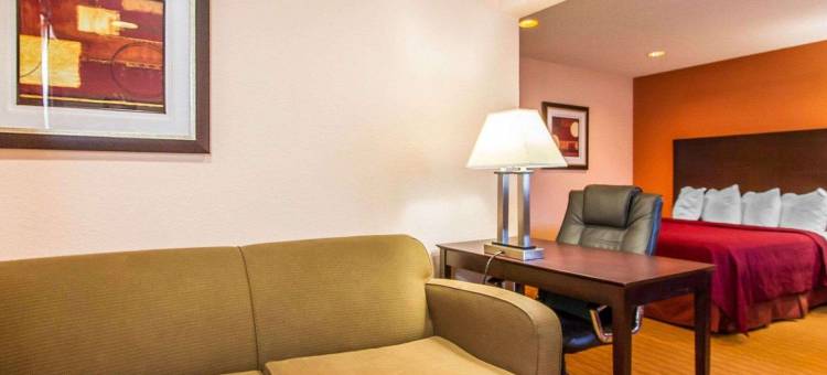 奥图姆瓦北品质酒店及套房(Quality Inn & Suites Ottumwa North)图片