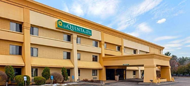 史蒂文斯波因特拉昆塔温德姆套房酒店(La Quinta Inn & Suites by Wyndham Stevens Point)图片