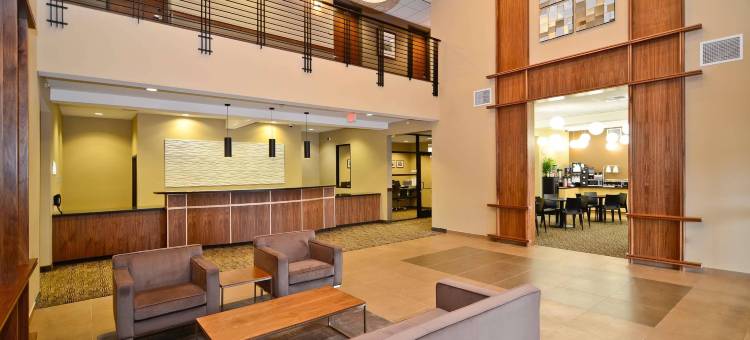 莱西贝斯特韦斯特优质套房酒店(Best Western Plus Lacey Inn  Suites)图片