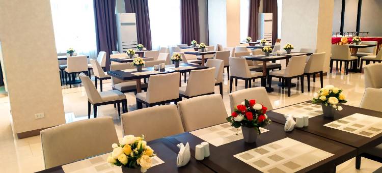 索托格兰德尼奥波利坦酒店(Sotogrande Neopolitan Hotel)图片