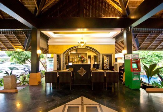 LK Mantra Pura Resort Hotel Overview