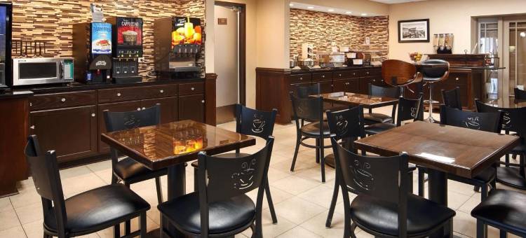 克劳福兹维尔贝斯特韦斯特优质酒店(Best Western Plus Crawfordsville Hotel)图片