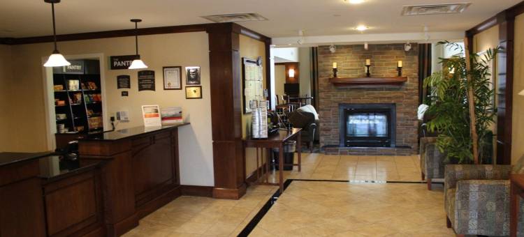 Staybridge Suites 密尔沃基机场南(Staybridge Suites Milwaukee Airport South)图片