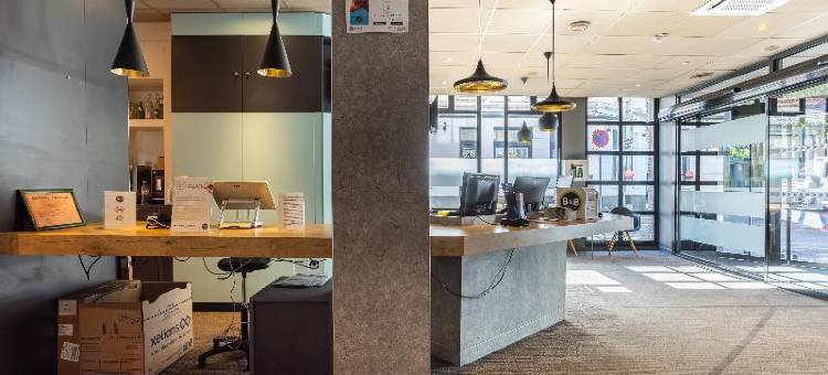 民宿酒店阿拉斯中心莱斯广场(B&B Hotel Arras Centre les Places)图片