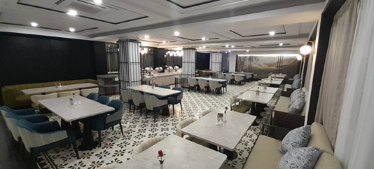 三R酒店(Three R Hotel)图片