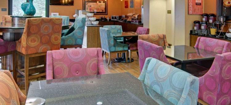 阿肯色州特克萨卡纳舒适全套房酒店(Comfort Suites Texarkana Arkansas)图片