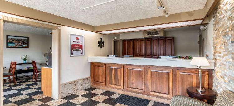 伊克诺旅馆曾斯维尔市中心(Econo Lodge Zanesville Downtown)图片