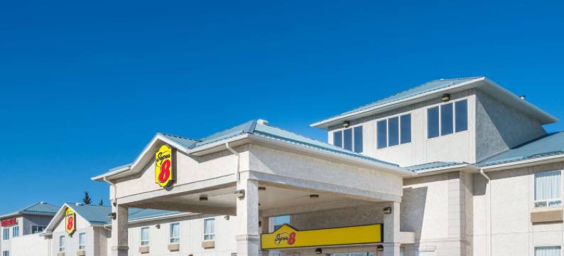 弗米利恩速8酒店(Super 8 by Wyndham Vermilion AB)图片