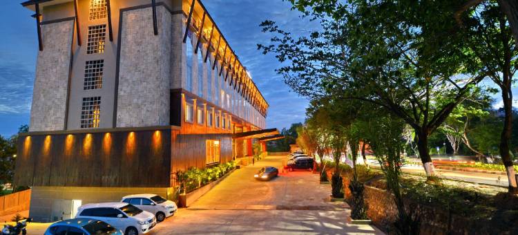 巴厘巴板特约克洛大酒店(Grand Tjokro Hotel Balikpapan)图片