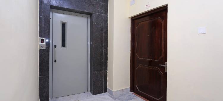 Super OYO 17276 the Maple Tree Hotels图片