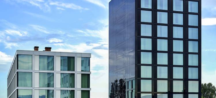 萨格勒布瑞享酒店(Mövenpick Zagreb)图片