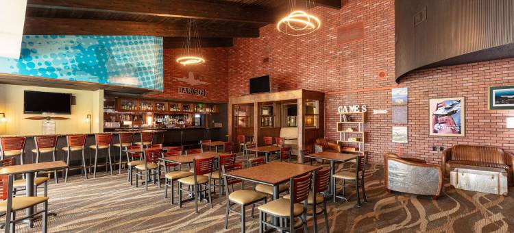 斯波坎机场温德姆华美达酒店(Ramada by Wyndham Spokane Airport)图片