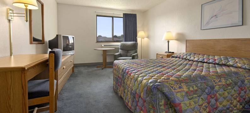 斯普林菲尔德北I-44温德姆速8酒店(Super 8 by Wyndham Springfield North I-44)图片