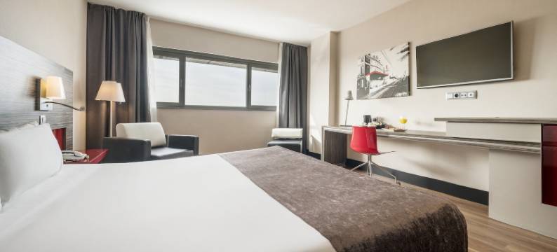 巴塞罗那伊鲁宁酒店(Ilunion Barcelona)图片