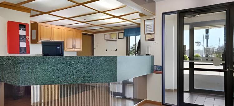 系普谢瓦纳温德姆速8酒店(Super 8 by Wyndham Shipshewana)图片