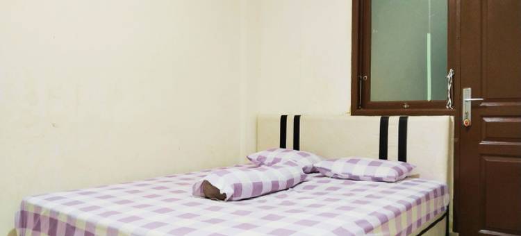 OYO 92468 罗玛贾蒂内加拉酒店(OYO 92468 Roemah Djatinegara)图片