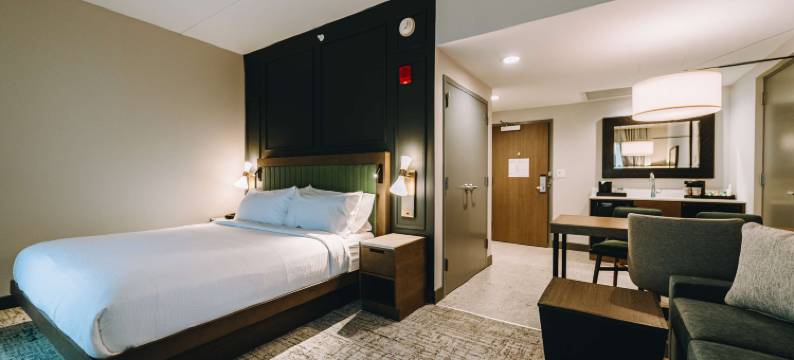 Gatlinburg 希尔顿合博套房酒店(Embassy Suites by Hilton Gatlinburg Resort)图片