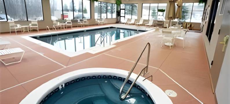 东兰辛欢朋酒店(Hampton Inn East Lansing)图片