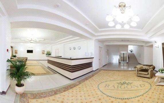 Raygond Hotel Hotel Overview