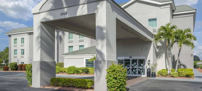 圣彼得堡克利尔沃特舒眠酒店(Sleep Inn Clearwater-St Petersburg)图片