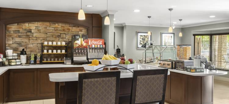 Staybridge Suites 印第安纳波利斯机场(Staybridge Suites Indianapolis-Airport)图片