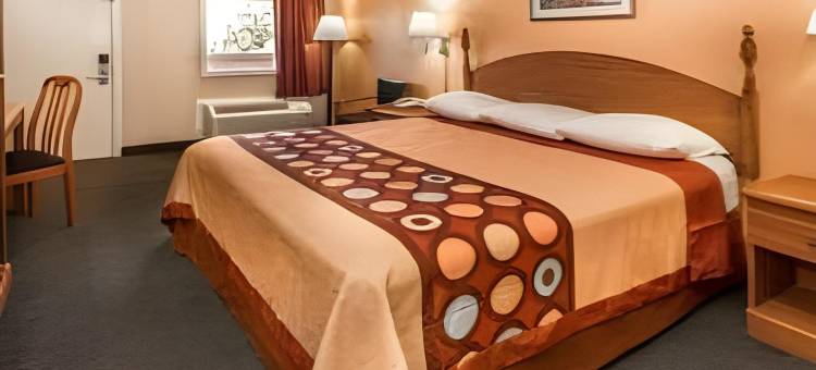 克劳福兹维尔骑士酒店(Knights Inn Crawfordsville)图片