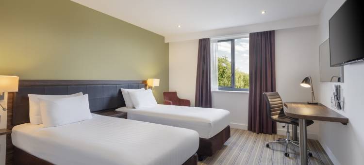 亨廷登赛马场假日酒店(Holiday Inn Huntingdon - Racecourse)图片